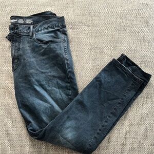 💥4 for $25💥 Old Navy Relaxed Slim Taper jeans